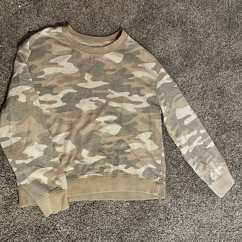 Camp top